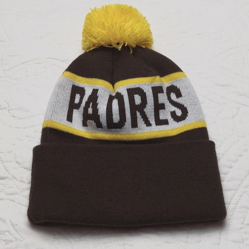 *🆕 Padres MLB Women's Hat with Yellow Pom, San Diego Offical Merchandise, NEW - Picture 2 of 4